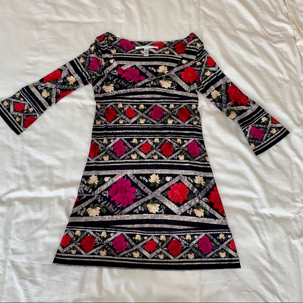 100% silk DVF dress 😻